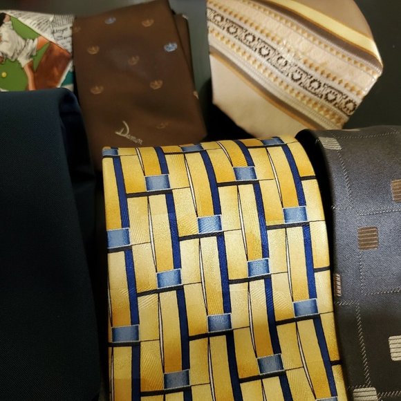 Lot of 11 Brand Name Men's Ties 100% Silk Nicole Miller X'Andrini Geoffrey Beane - Picture 4 of 12